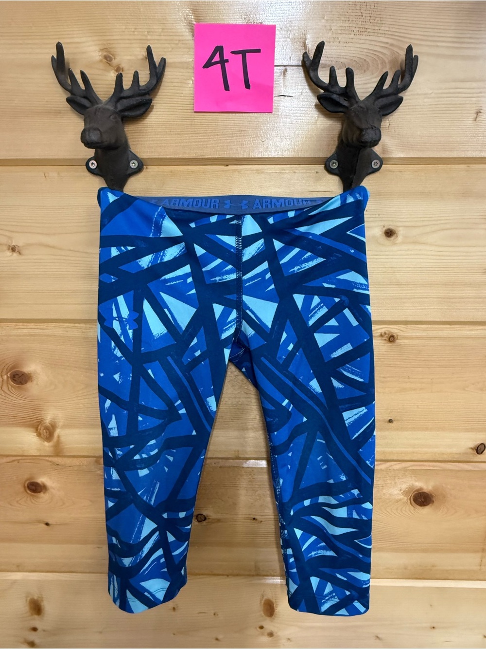 Under Armour Blue Abstract Print Capri Leggings - Kids 4T